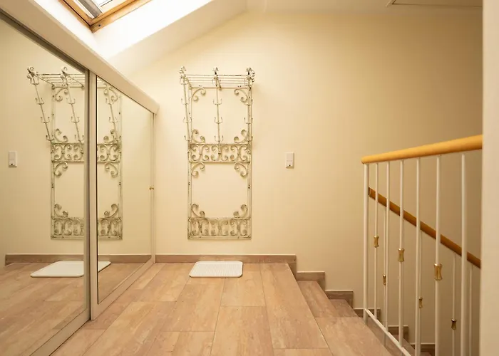 Holiday Apartments By Das Gruene Hotel Zur Post - 100 % Bio & Villa Ceconi