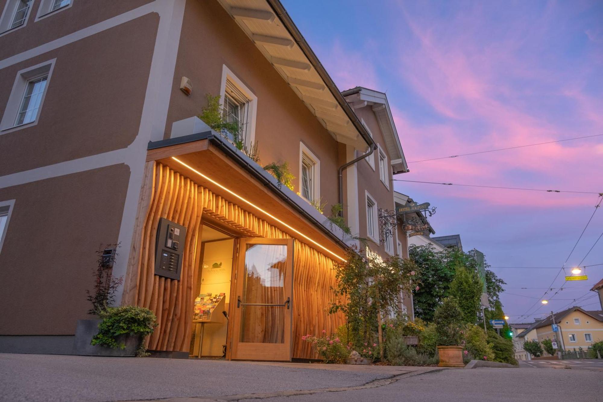 By Gruene Zur Post - 100 % Bio & Ceconi Apartment Salzburg