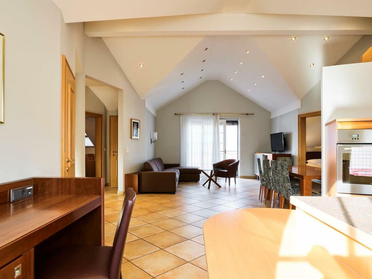 By Gruene Zur Post - 100 % Bio & Ceconi Apartment Salzburg