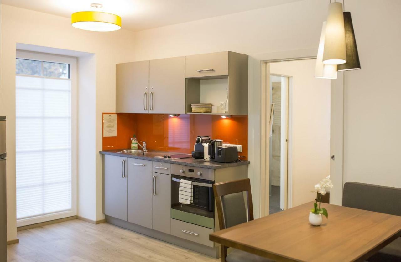 By Gruene Zur Post - 100 % Bio & Ceconi Apartment Salzburg