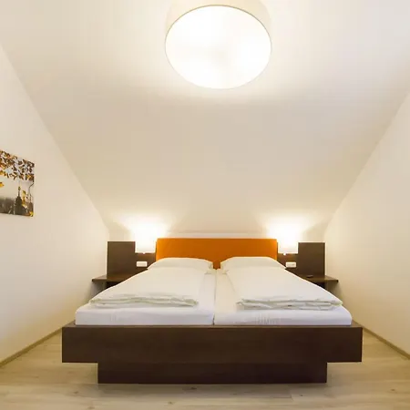 Holiday Apartments By Das Gruene Hotel Zur Post - 100 % Bio & Villa Ceconi Salzburg Exterior photo