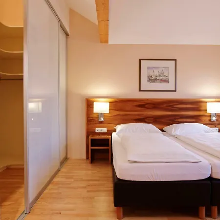 Holiday Apartments By Das Gruene Hotel Zur Post - 100 % Bio & Villa Ceconi Salzburg Exterior photo