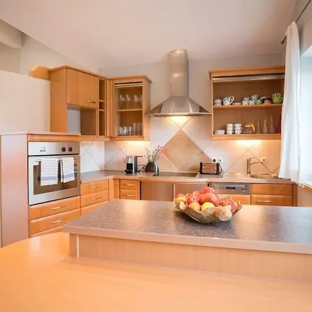 Holiday Apartments By Das Gruene Hotel Zur Post - 100 % Bio & Villa Ceconi Salzburg Exterior photo