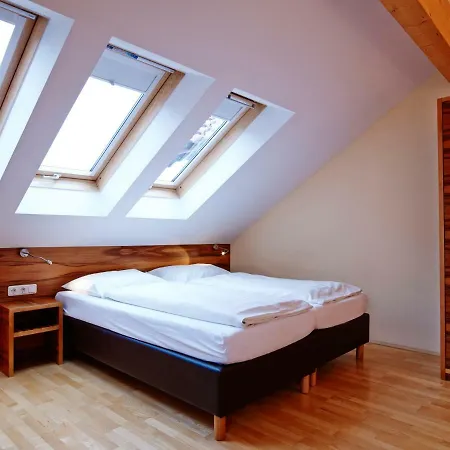 Holiday Apartments By Das Gruene Hotel Zur Post - 100 % Bio & Villa Ceconi Salzburg Exterior photo
